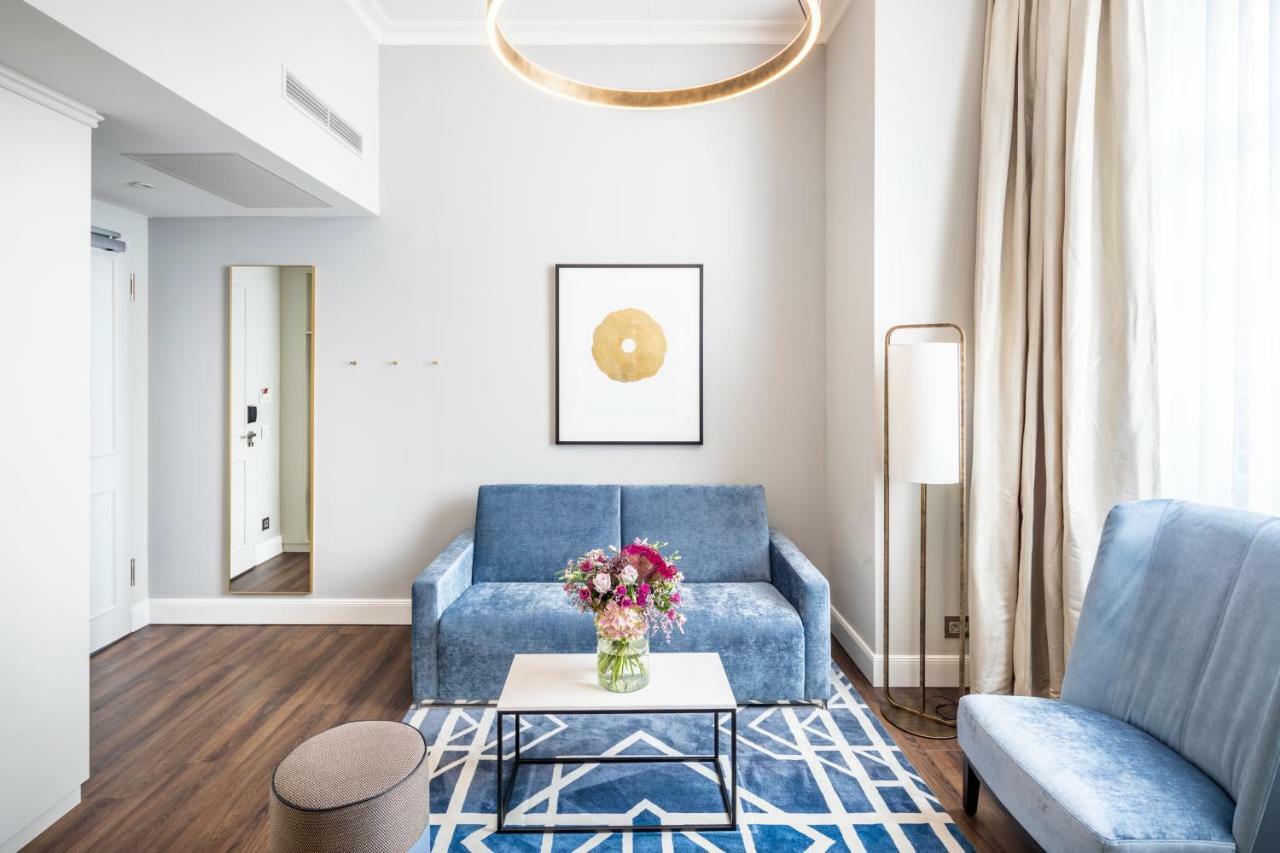 เฟรเซอร์ สวีท ฮัมบวร์ค Hotel ฮัมบูร์ก ภายนอก รูปภาพ A suite at the hotel